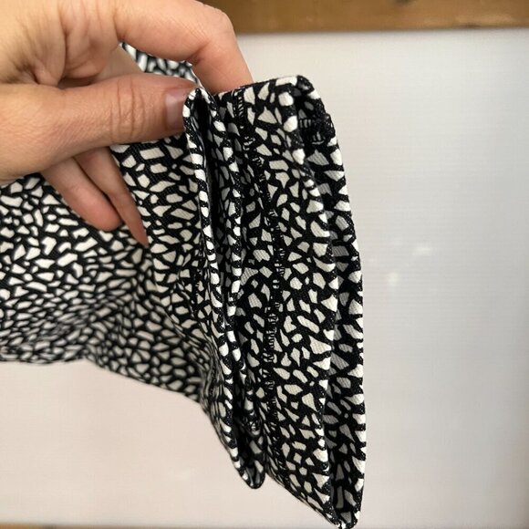 Lululemon Wunder Under Crop Hi-Rise Active Leggings Miss Mosaic Black Sz 8 - Picture 7 of 14